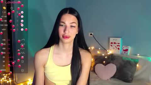 Kira online show from February 20, 2026, 2:30 am