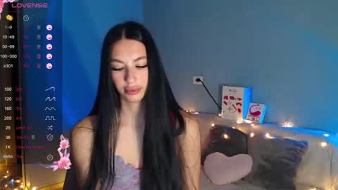 Kira online show from July 13, 2026, 1:41 am
