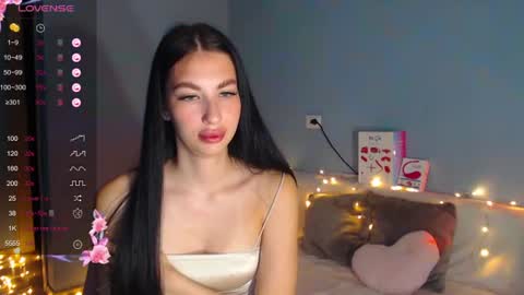 Kira online show from July 24, 2026, 11:58 pm