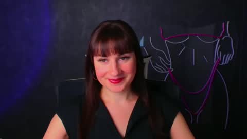 Caroline online show from December 20, 2024, 12:49 pm