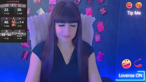 Caroline online show from April 9, 2026, 5:51 am
