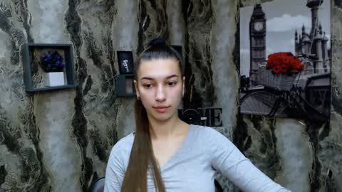 Snapshot of karolinamex_ chatting on January 17, 2025, 9:49 am Karolina online show from January 17, 2025, 9:49 am