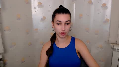 Snapshot of karolinamex_ chatting on February 8, 2025, 10:07 am Karolina online show from February 8, 2025, 10:07 am