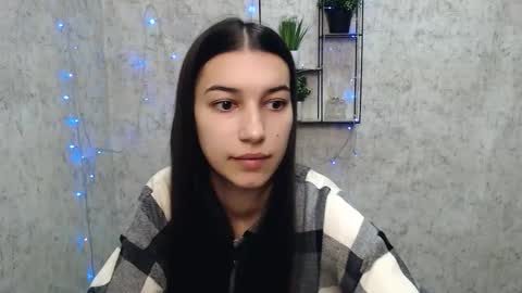 Snapshot of karolinamex_ chatting on February 17, 2025, 6:42 am Karolina online show from February 17, 2025, 6:42 am