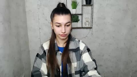 Snapshot of karolinamex_ chatting on March 7, 2025, 6:57 am Karolina online show from March 7, 2025, 6:57 am