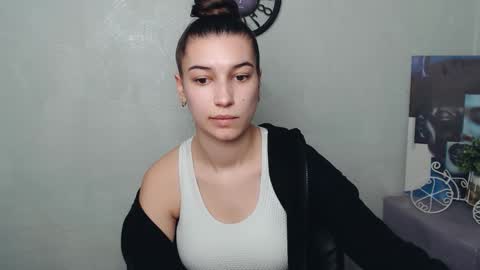 Snapshot of karolinamex_ chatting on March 12, 2025, 10:05 am Karolina online show from March 12, 2025, 10:05 am