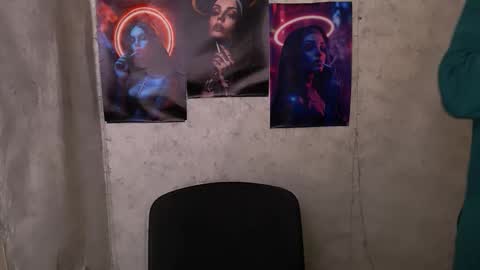 Snapshot of karolinamex_ chatting on September 14, 2025, 5:28 am Karolina online show from September 14, 2025, 5:28 am