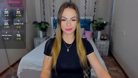 Snapshot of karolinasykes chatting on September 10, 2025, 10:04 am Karolina online show from September 10, 2025, 10:04 am