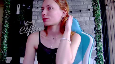 karoline121 online show from February 7, 2025, 11:01 am