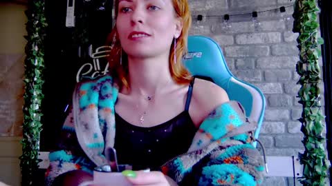 karoline121 online show from February 7, 2025, 2:04 pm