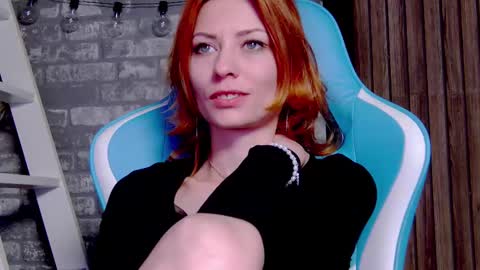 karoline121 online show from February 20, 2025, 4:18 am