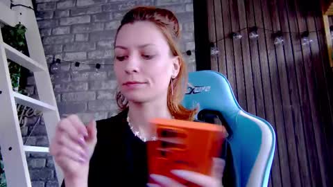 karoline121 online show from March 3, 2025, 11:22 am