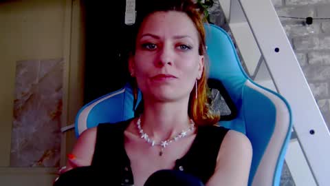karoline121 online show from March 7, 2025, 2:12 pm