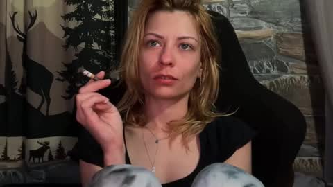 karoline121 online show from March 13, 2026, 9:32 pm