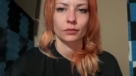 karoline121 online show from April 28, 2026, 4:56 pm