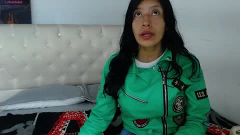 Karoline 66 online show from December 6, 2024, 7:54 am