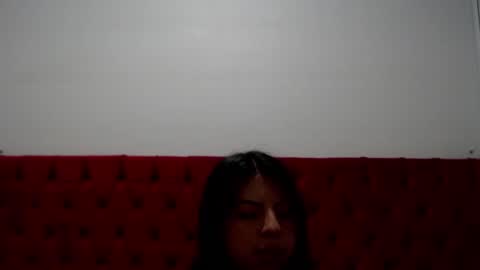 Isa online show from February 4, 2025, 3:33 am