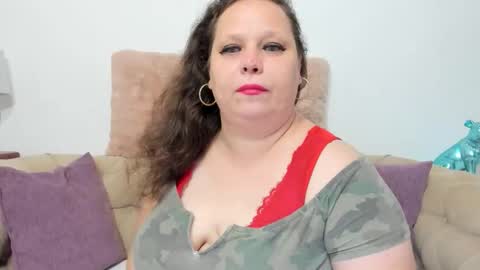 Snapshot of karolinejoyy chatting on September 13, 2025, 7:02 pm KarolineJoyy online show from September 13, 2025, 7:02 pm