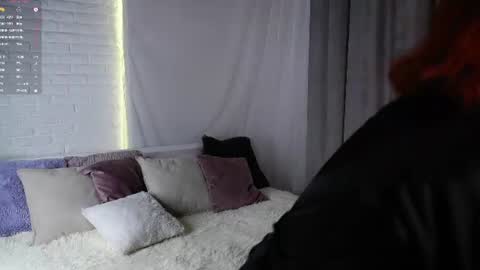 lina online show from June 21, 2026, 2:19 pm