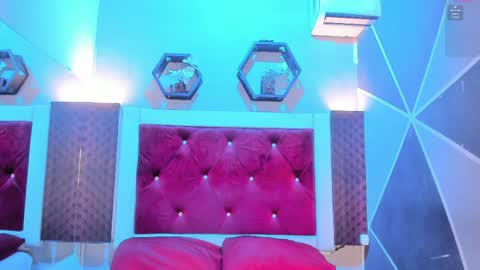 Karol online show from May 7, 2026, 12:21 pm