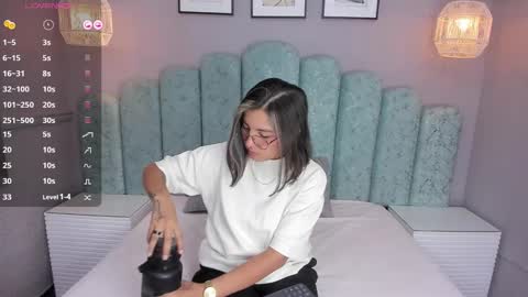Karol Santos online show from December 7, 2024, 9:11 pm