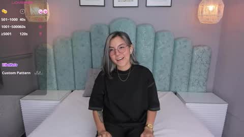 Karol Santos online show from December 17, 2024, 4:23 am