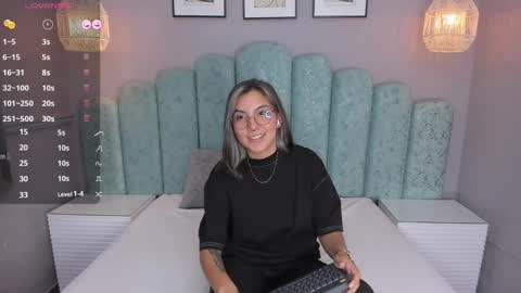 Karol Santos online show from December 17, 2024, 7:29 am