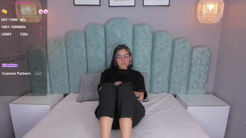 Karol Santos online show from December 20, 2024, 7:01 am