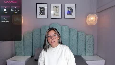 Karol Santos online show from February 6, 2025, 10:04 am