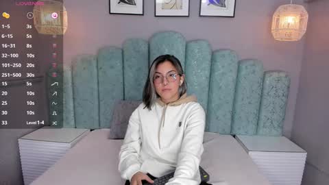Karol Santos online show from February 25, 2025, 7:20 am