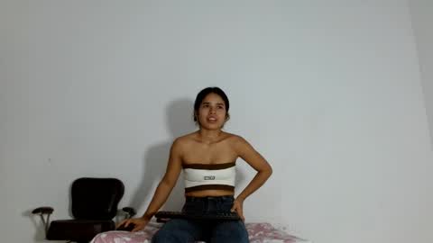 Snapshot of karolsweetvagi chatting on April 18, 2026, 6:34 pm karol online show from April 18, 2026, 6:34 pm