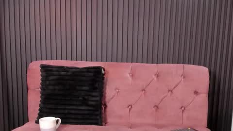 karolwest_ online show from January 15, 2026, 11:26 am