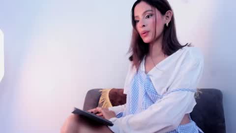 Snapshot of karriewatson chatting on July 31, 2026, 1:43 pm Greta Brown online show from July 31, 2026, 1:43 pm