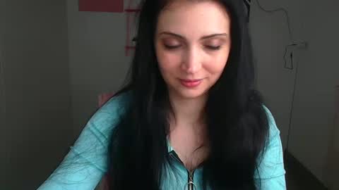 Karyna online show from April 28, 2026, 11:26 am