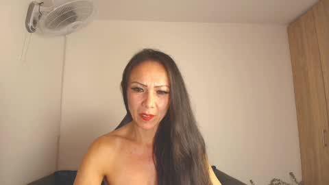 Kasandra Mature online show from February 15, 2025, 10:11 am