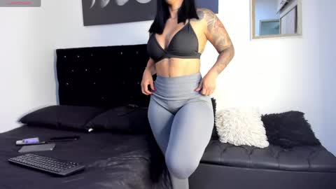 Snapshot of kassandra11_ chatting on May 15, 2026, 8:49 pm Kassandra online show from May 15, 2026, 8:49 pm
