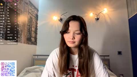 Kira online show from September 17, 2025, 9:44 am