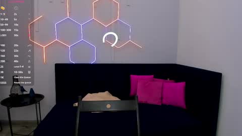 kat__cat online show from April 28, 2026, 2:27 am