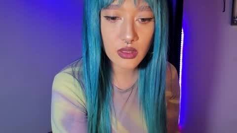 Snapshot of kat_apple chatting on January 5, 2025, 1:13 am Alicia online show from January 5, 2025, 1:13 am