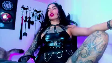 Snapshot of kat_miss chatting on July 2, 2026, 3:23 am Kat online show from July 2, 2026, 3:23 am