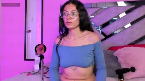 Kat Santana online show from April 28, 2026, 1:38 pm