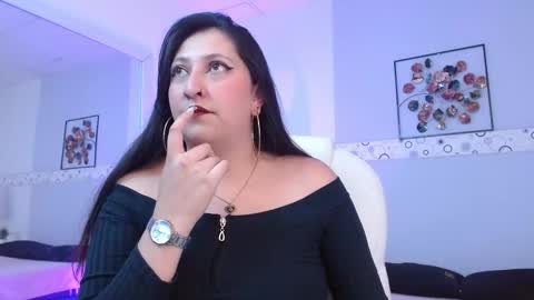 kata online show from October 4, 2025, 3:37 am