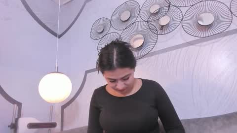 Snapshot of katalellastarr chatting on October 11, 2025, 11:42 am KatalellaStarr online show from October 11, 2025, 11:42 am