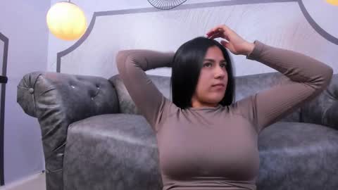 Snapshot of katalellastarr chatting on October 27, 2025, 2:32 pm KatalellaStarr online show from October 27, 2025, 2:32 pm