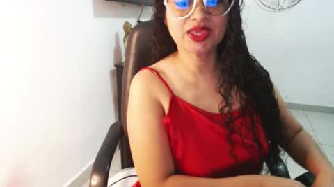 danna online show from May 12, 2026, 2:58 pm