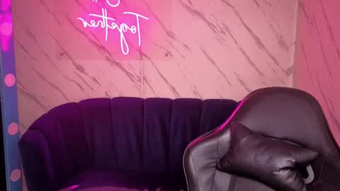 kataleya_t online show from September 21, 2025, 3:46 pm