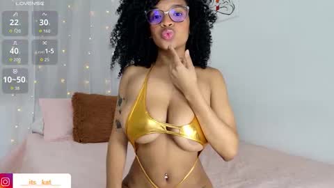 Kataleya online show from November 4, 2025, 9:47 pm