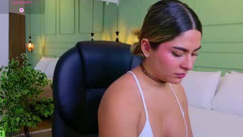 Kat online show from May 6, 2026, 11:48 am