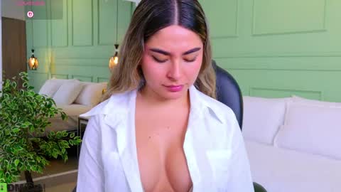 Kat online show from May 8, 2026, 11:48 am