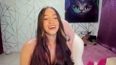 Katalina online show from October 15, 2025, 4:56 am